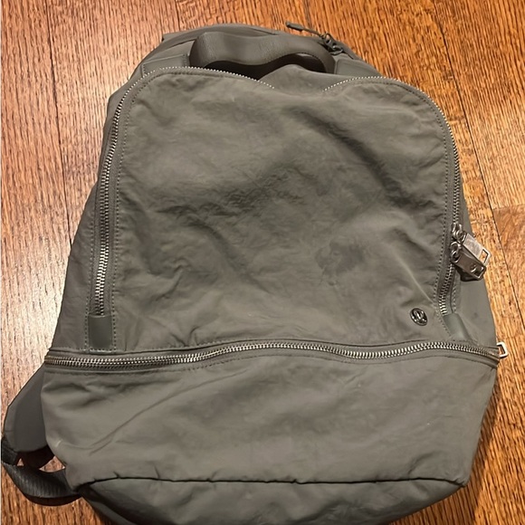 lululemon athletica Handbags - Lululemon green city adventurer backpack